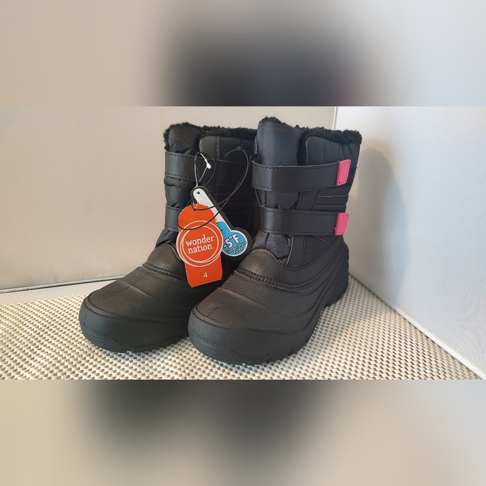 Wonder Nation Big Girls Size 4 Winter Snow Boots Temperature Rated -5° Black NWT
